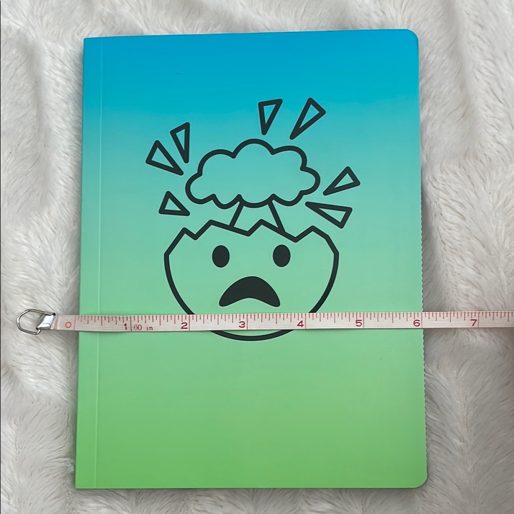 Notebook - Picture 5 of 6